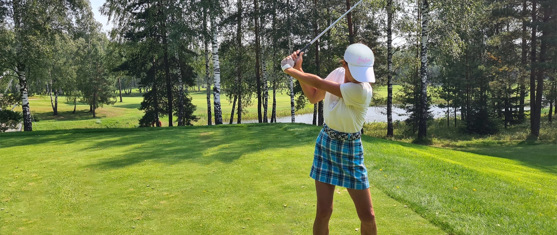 Women's Golf Hats